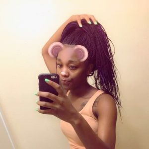 Meet your Posher, Tarrolyn